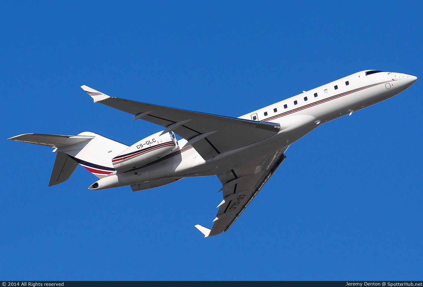 Photo of CS-GLC - Bombardier Global 6000 operated by NetJets Europe