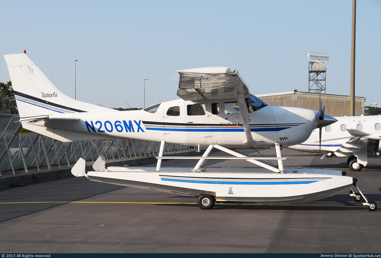 Photo of N206MX - Cessna 206H Stationair operated by Private