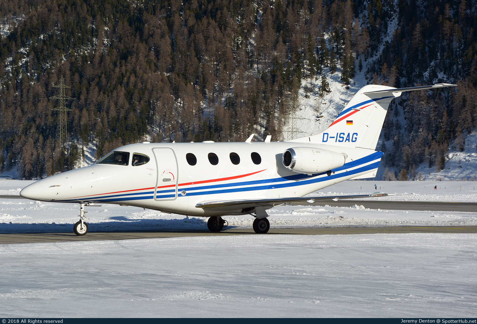 Photo of D-ISAG - Hawker Beechcraft 390 Premier I operated by Peak Air