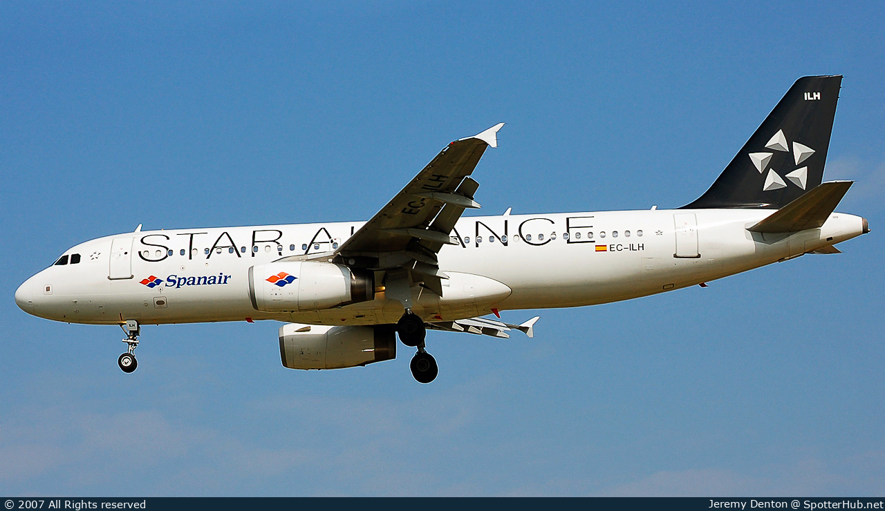 Photo of EC-ILH - Airbus A320-232 operated by Spanair