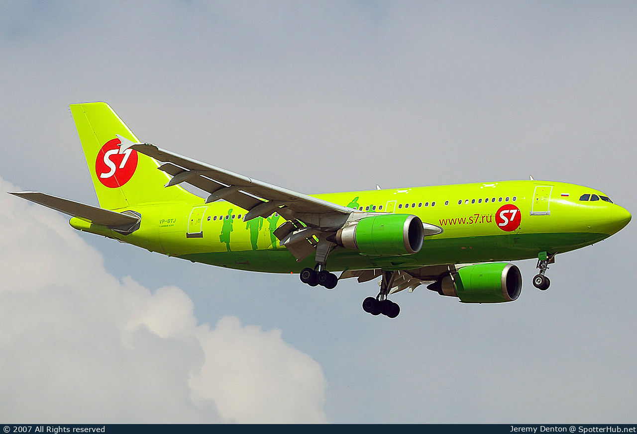 Photo of VP-BTJ - Airbus A310-304 operated by S7 Airlines
