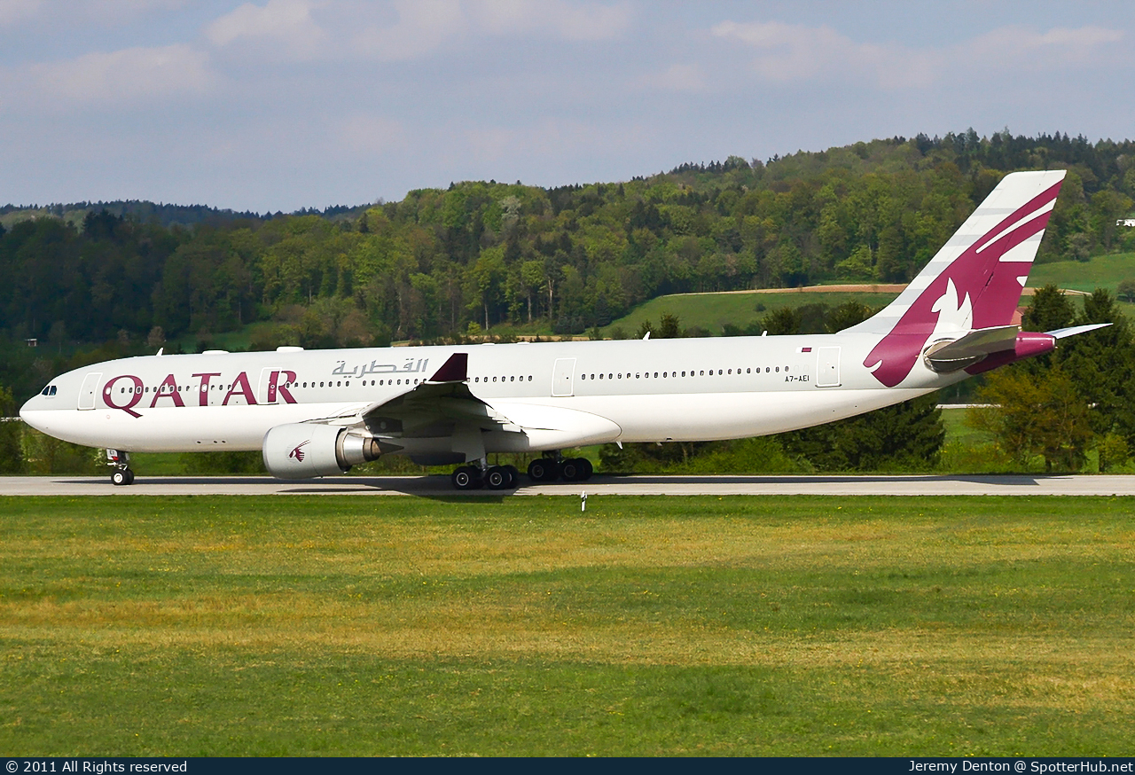 Photo of A7-AEI - Airbus A330-302 operated by Qatar Airways