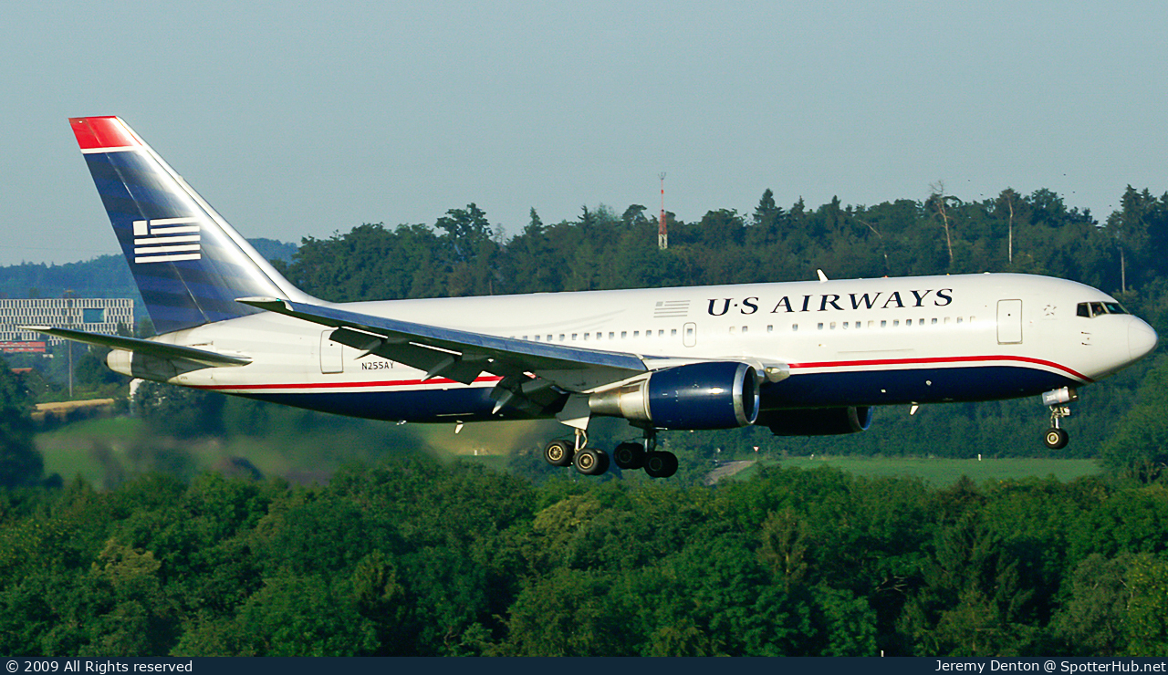Photo of N255AY - Boeing 767-2B7(ER) operated by US Airways