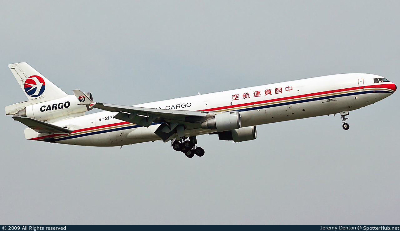 Photo of B-2171 - McDonnell Douglas MD-11(F) operated by China Cargo Airlines