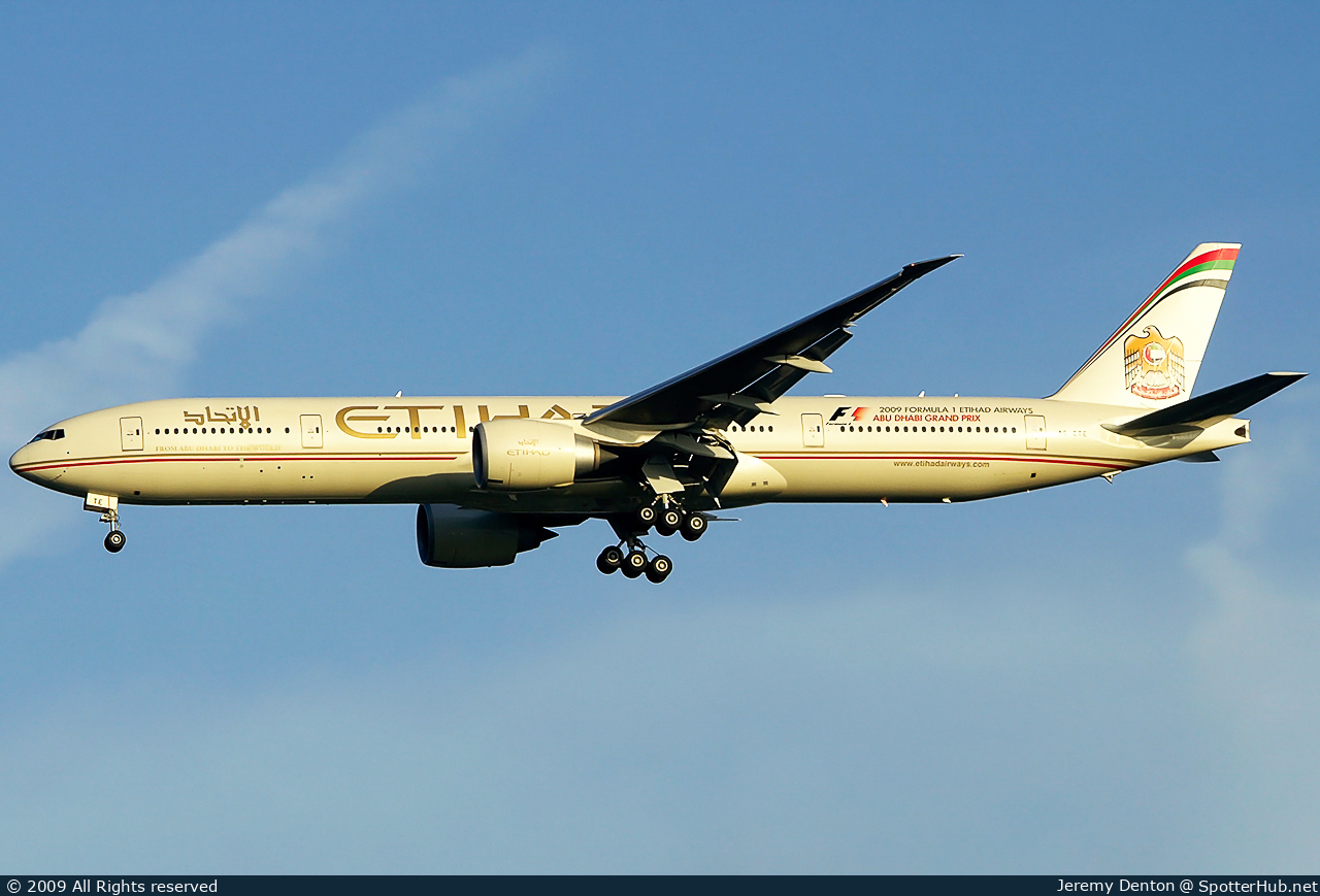 Photo of A6-ETE - Boeing 777-3FX(ER) operated by Etihad Airways