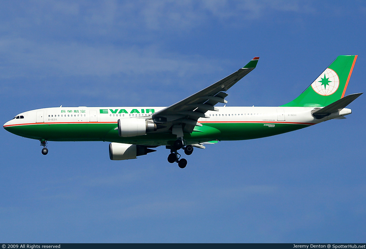 Photo of B-16311 - Airbus A330-203 operated by EVA Air