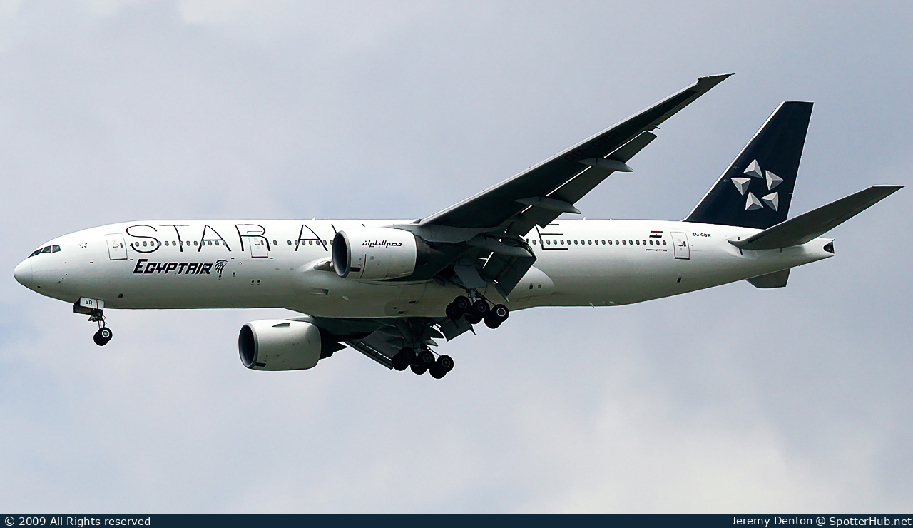 Photo of SU-GBR - Boeing 777-266(ER) operated by Egyptair