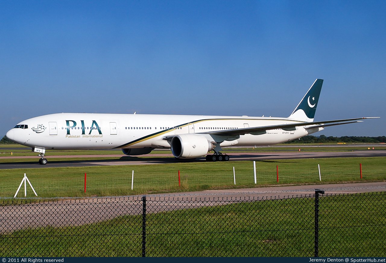 Photo of AP-BHV - Boeing 777-340(ER) operated by PIA Pakistan International Airlines