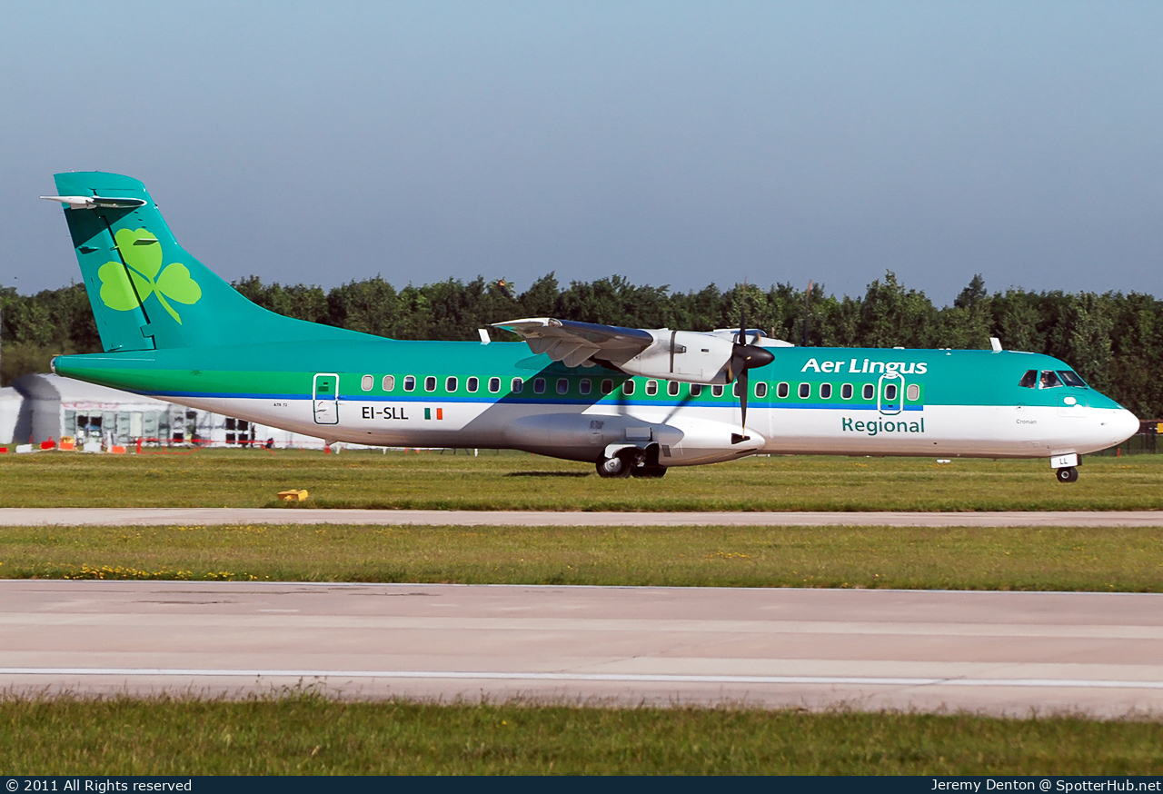 Photo of EI-SLL - ATR 72-212 operated by Aer Lingus Regional (opb Aer Arann)