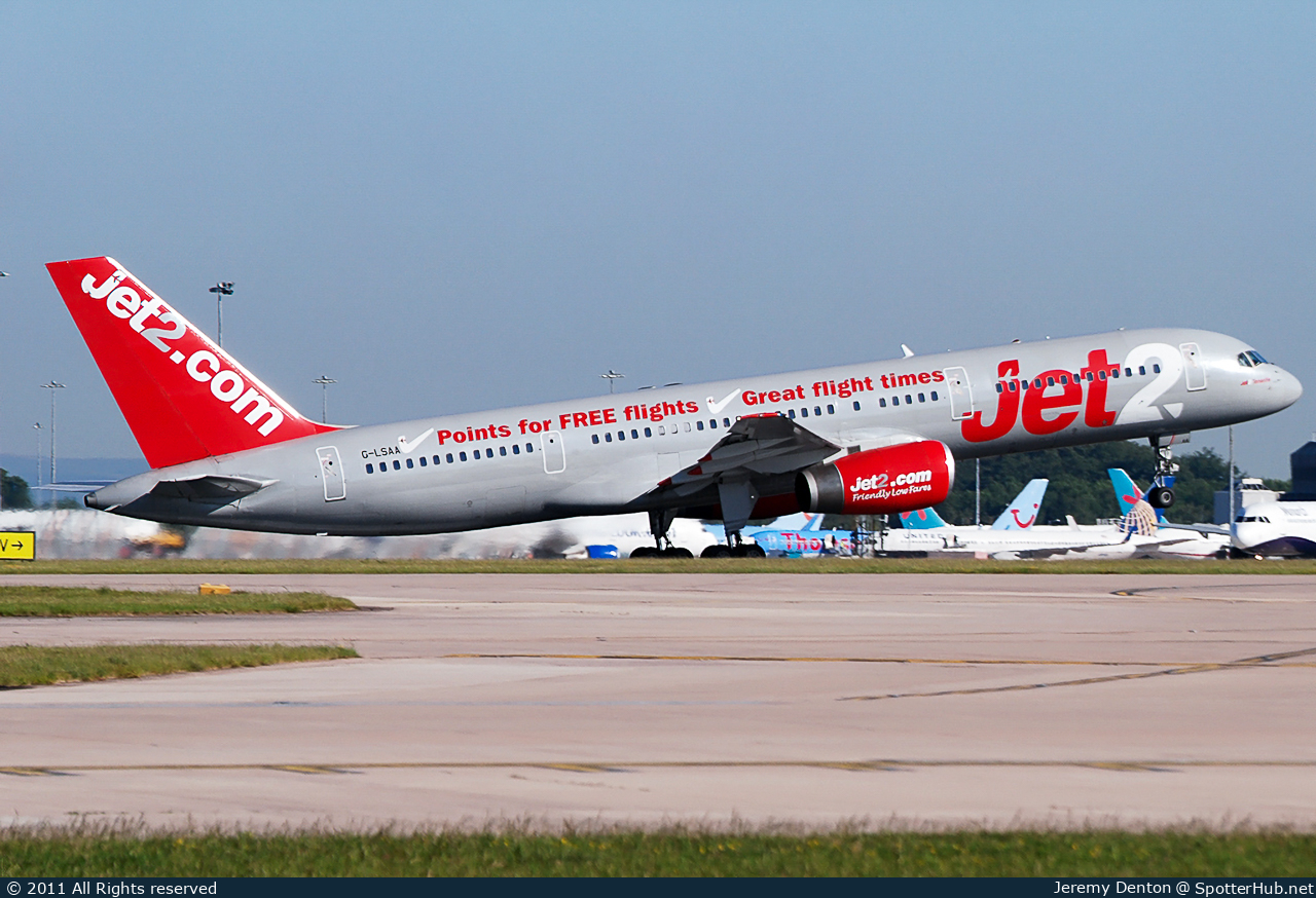 Photo of G-LSAA - Boeing 757-236 operated by Jet2