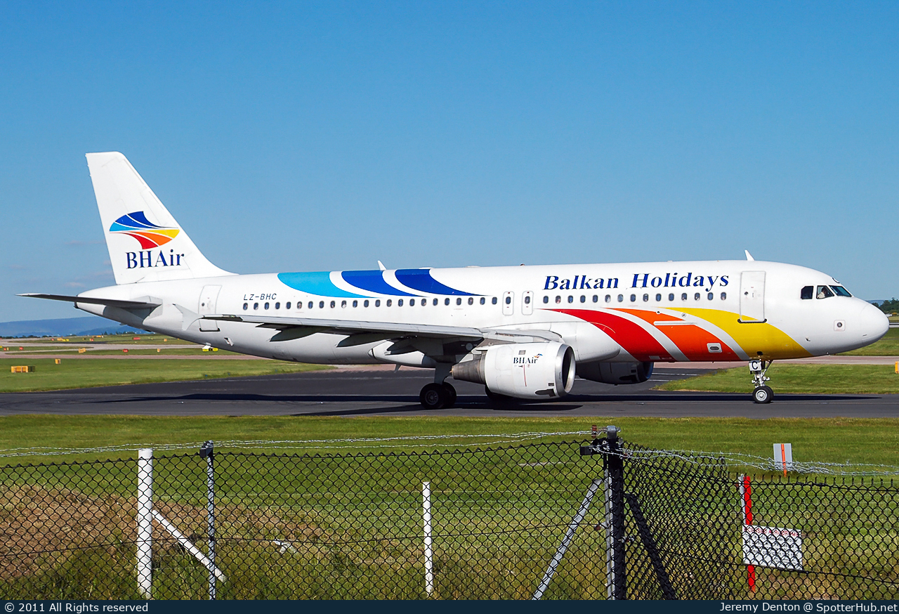 Photo of LZ-BHC - Airbus A320-212 operated by BH Air