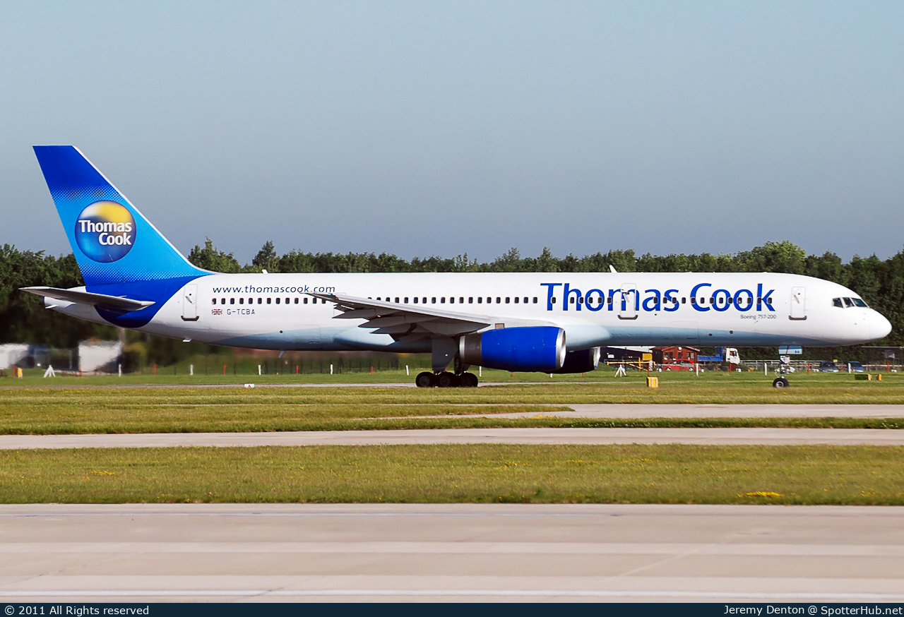 Photo of G-TCBA - Boeing 757-28A operated by Thomas Cook Airlines