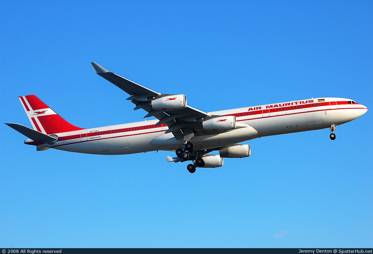 Photo of 3B-NBJ - Airbus A340-313 operated by Air Mauritius