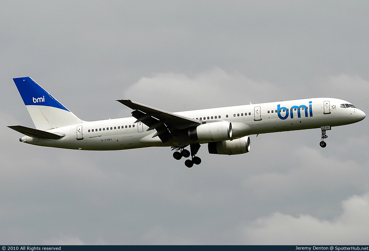 Photo of G-STRY - Boeing 757-28A operated by bmi British Midland (opb Astraeus Airlines)