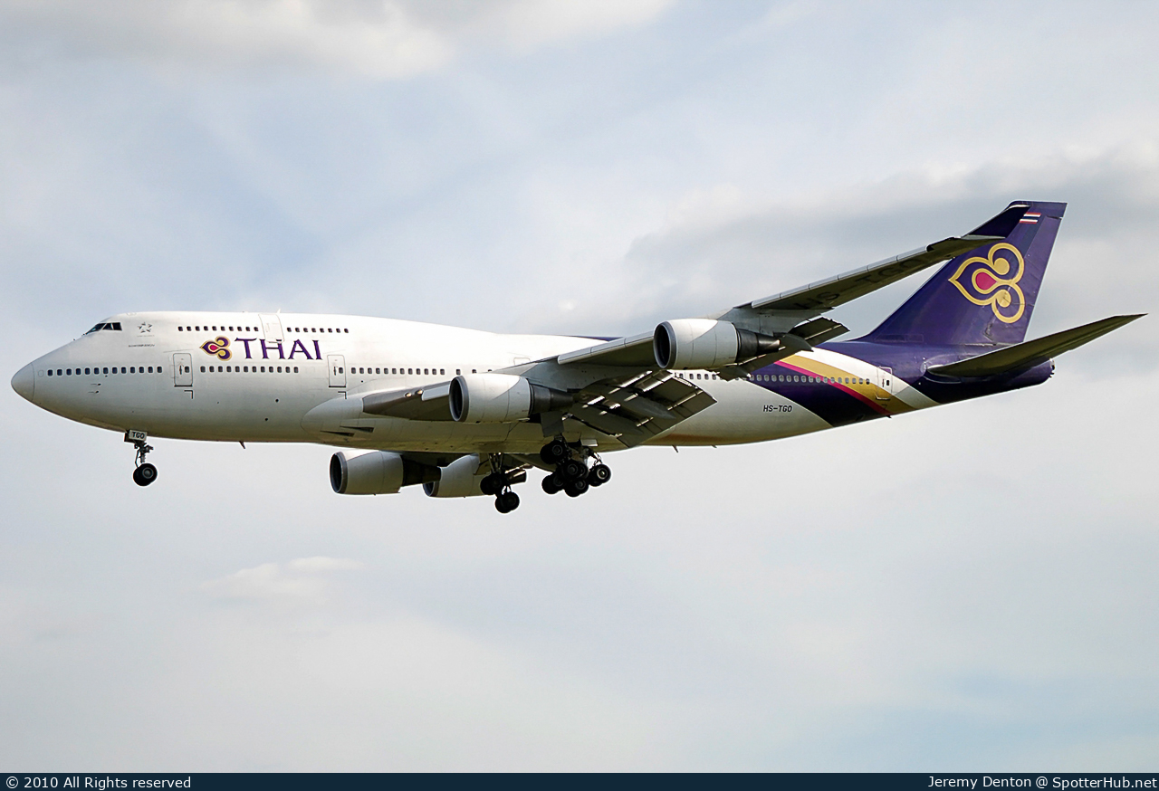 Photo of HS-TGO - Boeing 747-4D7 operated by Thai Airways International