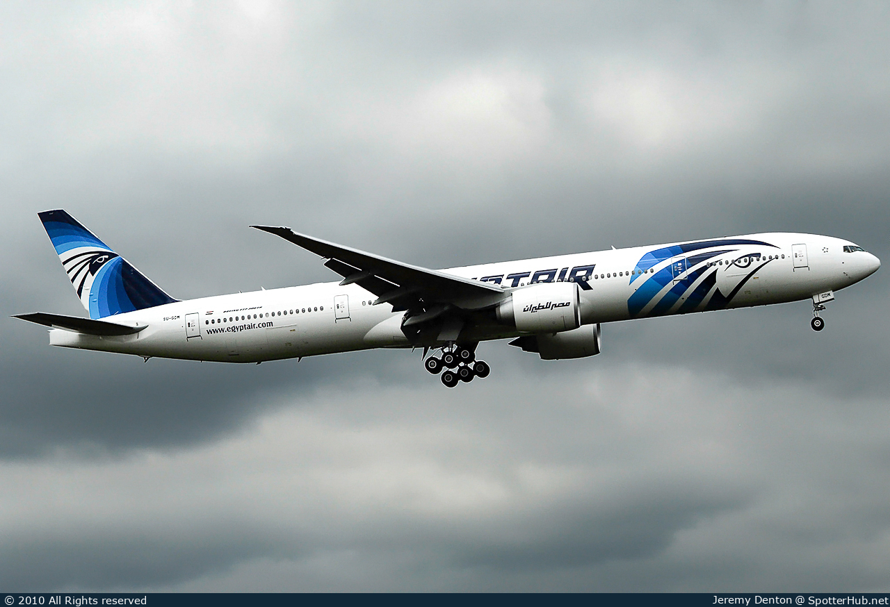 Photo of SU-GDM - Boeing 777-36N(ER) operated by Egyptair
