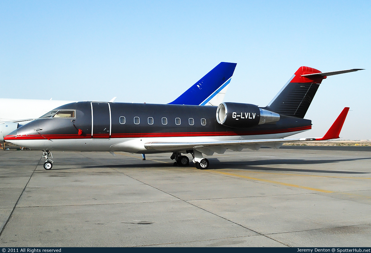 Photo of G-LVLV - Bombardier Challenger 604 operated by Gama Aviation UK