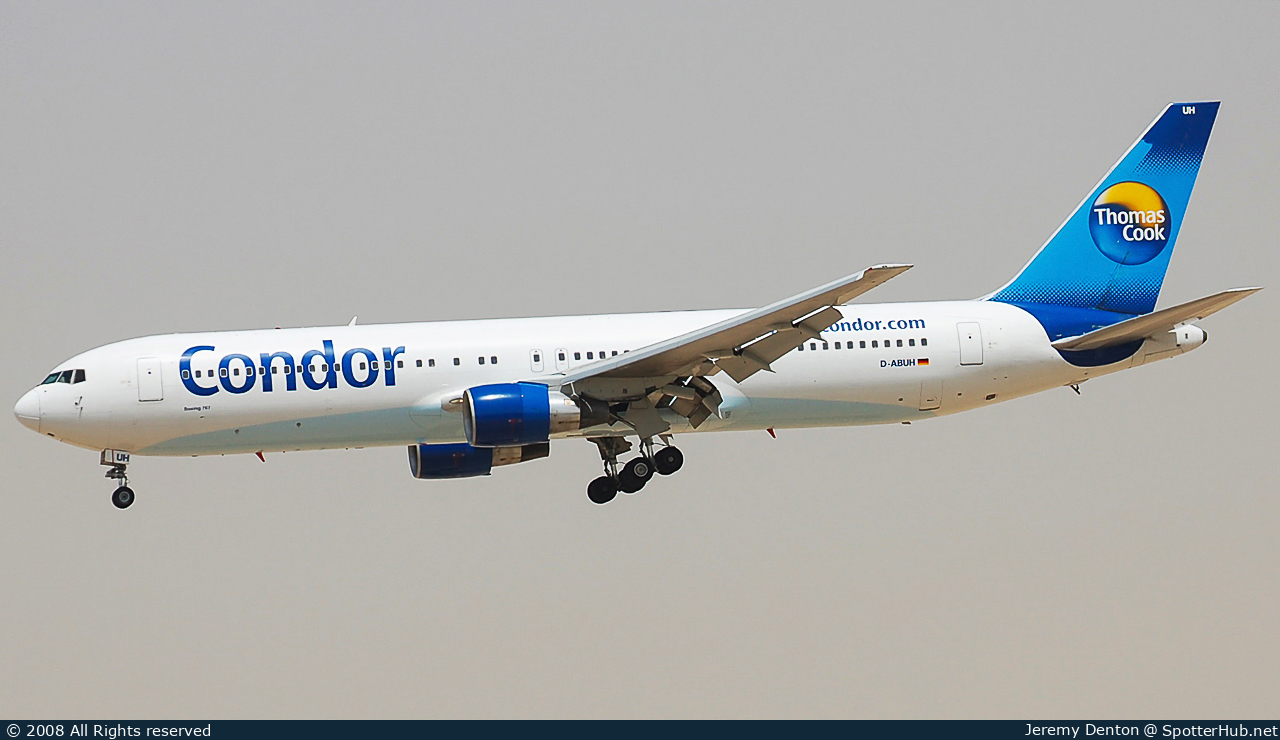 Photo of D-ABUH - Boeing 767-330(ER) operated by Condor