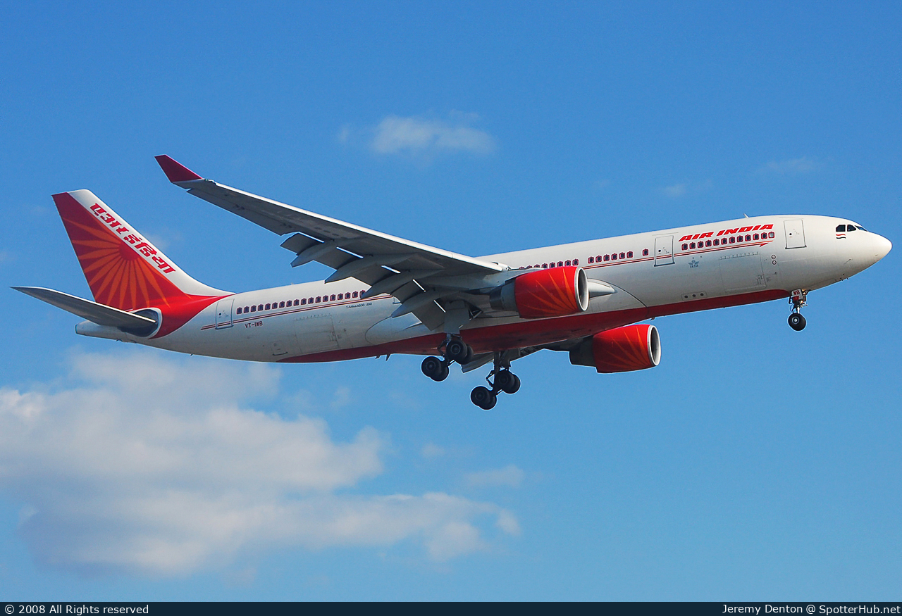Photo of VT-IWB - Airbus A330-223 operated by Air India