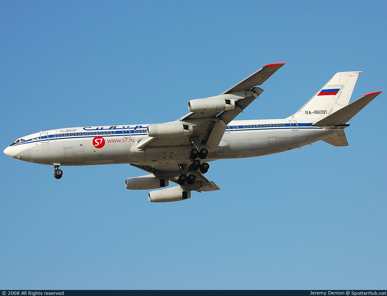 Photo of RA-86091 - Ilyushin Il-86 operated by S7 Airlines