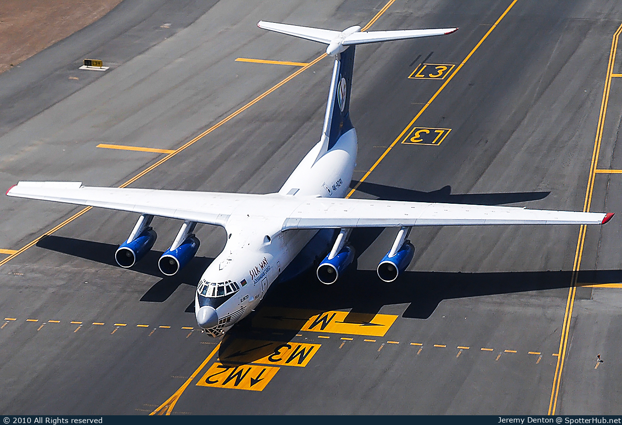 Photo of 4K-AZ41 - Ilyushin Il-76TD operated by Silk Way Airlines