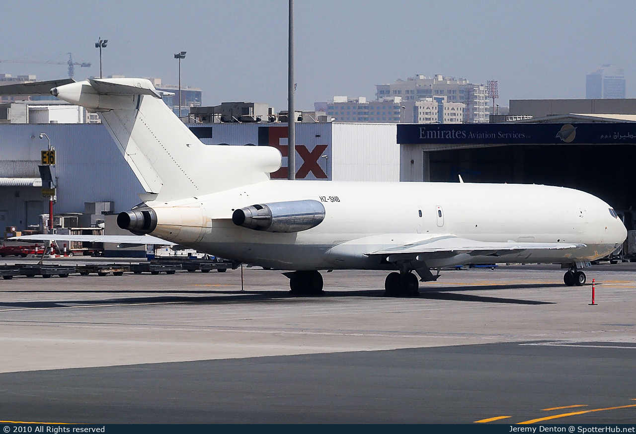 Photo of HZ-SNB - Boeing 727-223(F) operated by SNAS Aviation