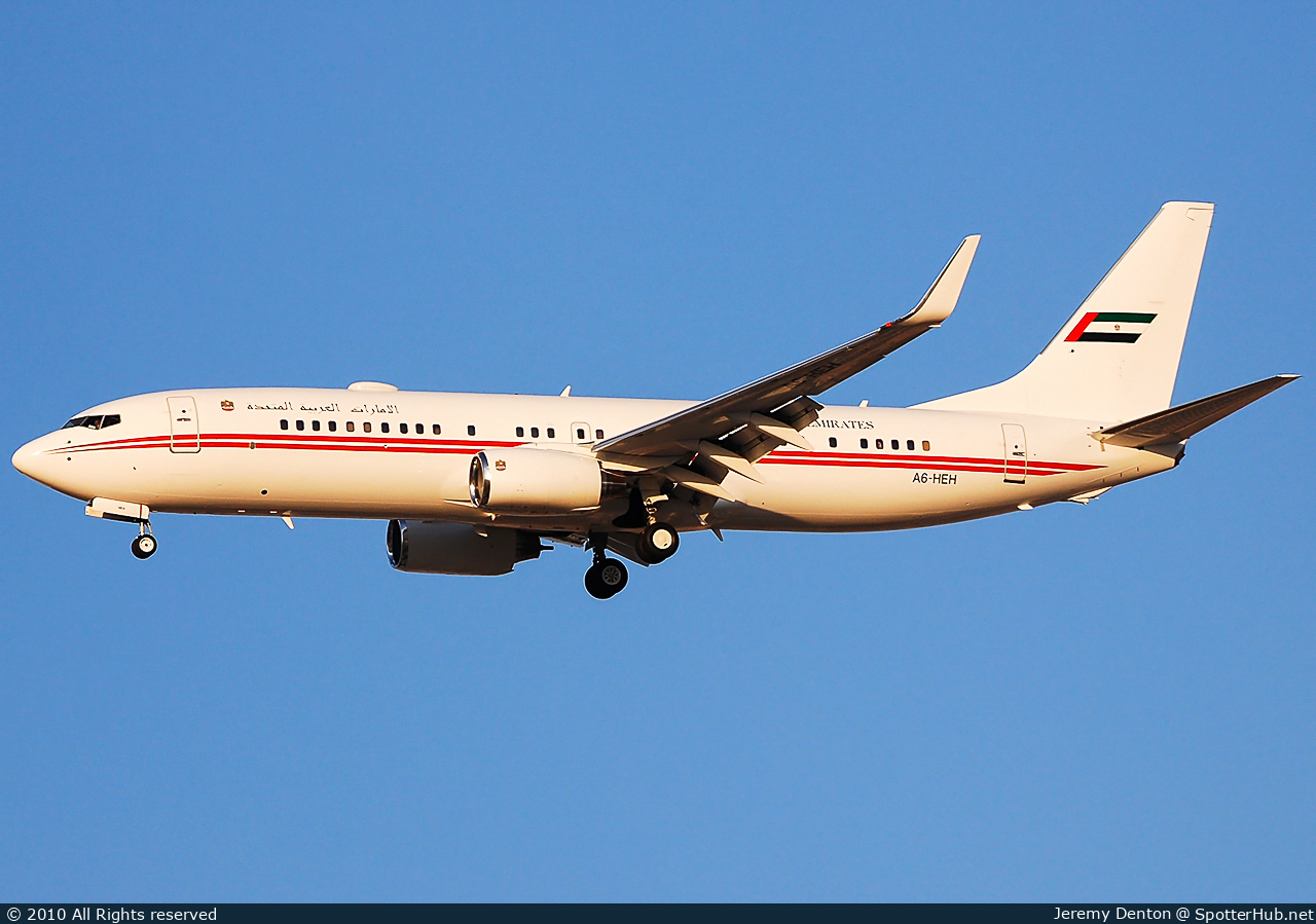 Photo of A6-HEH - Boeing 737-8AJ(BBJ2) operated by Dubai Royal Air Wing