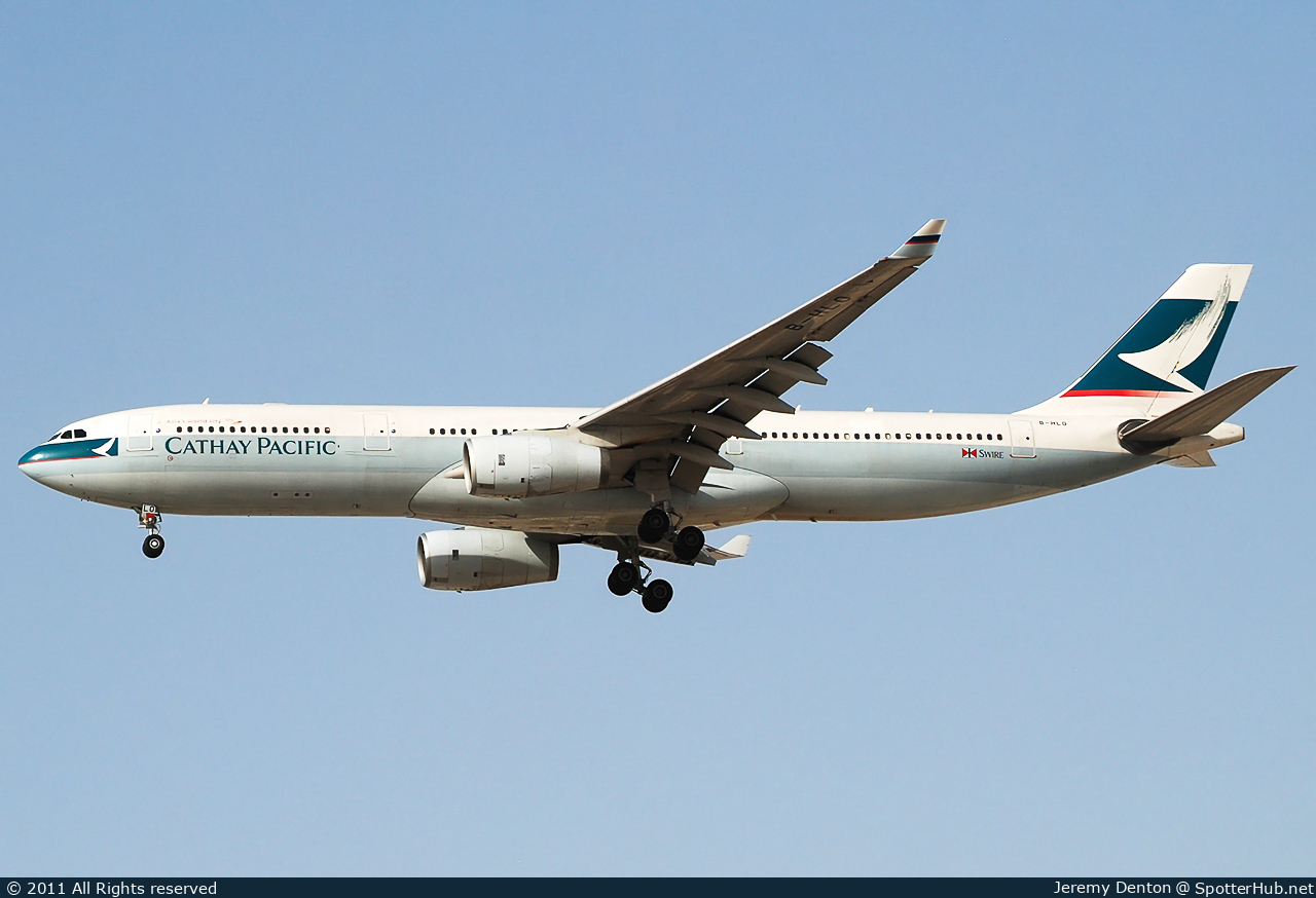Photo of B-HLO - Airbus A330-343 operated by Cathay Pacific Airways