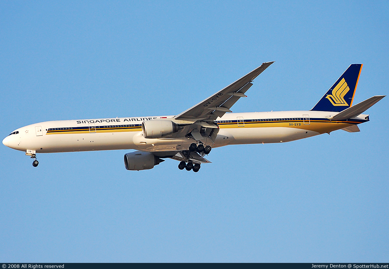 Photo of 9V-SYB - Boeing 777-312 operated by Singapore Airlines