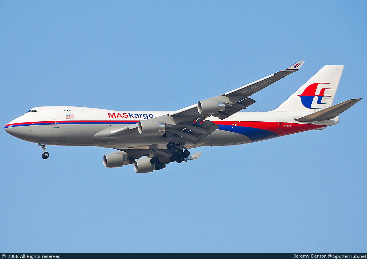 Photo of 9M-MPS - Boeing 747-4H6F operated by MASkargo