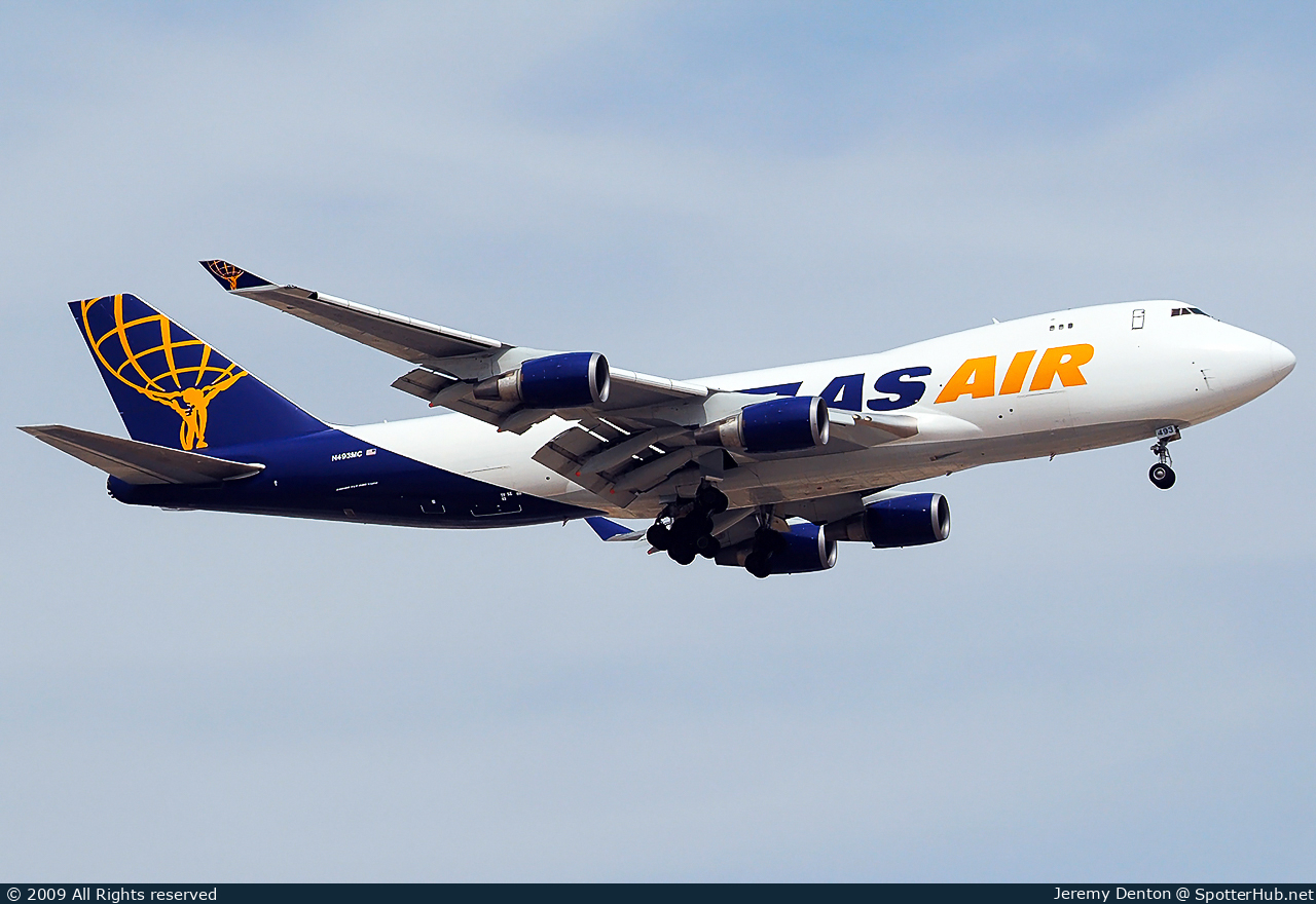 Photo of N493MC - Boeing 747-47UF operated by Atlas Air
