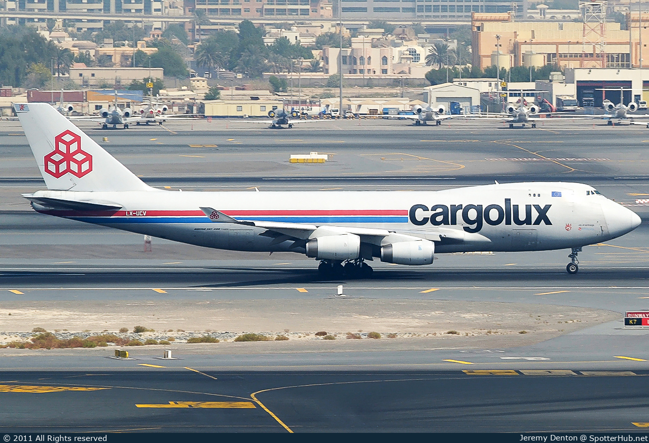 Photo of LX-UCV - Boeing 747-4R7F operated by Cargolux
