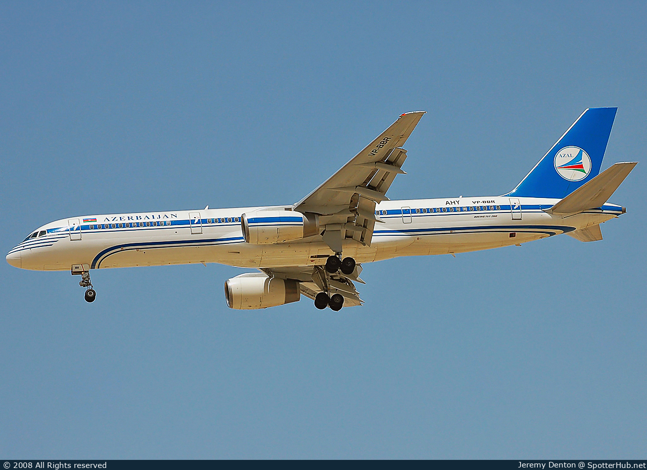 Photo of VP-BBR - Boeing 757-22L operated by Azerbaijan Airlines