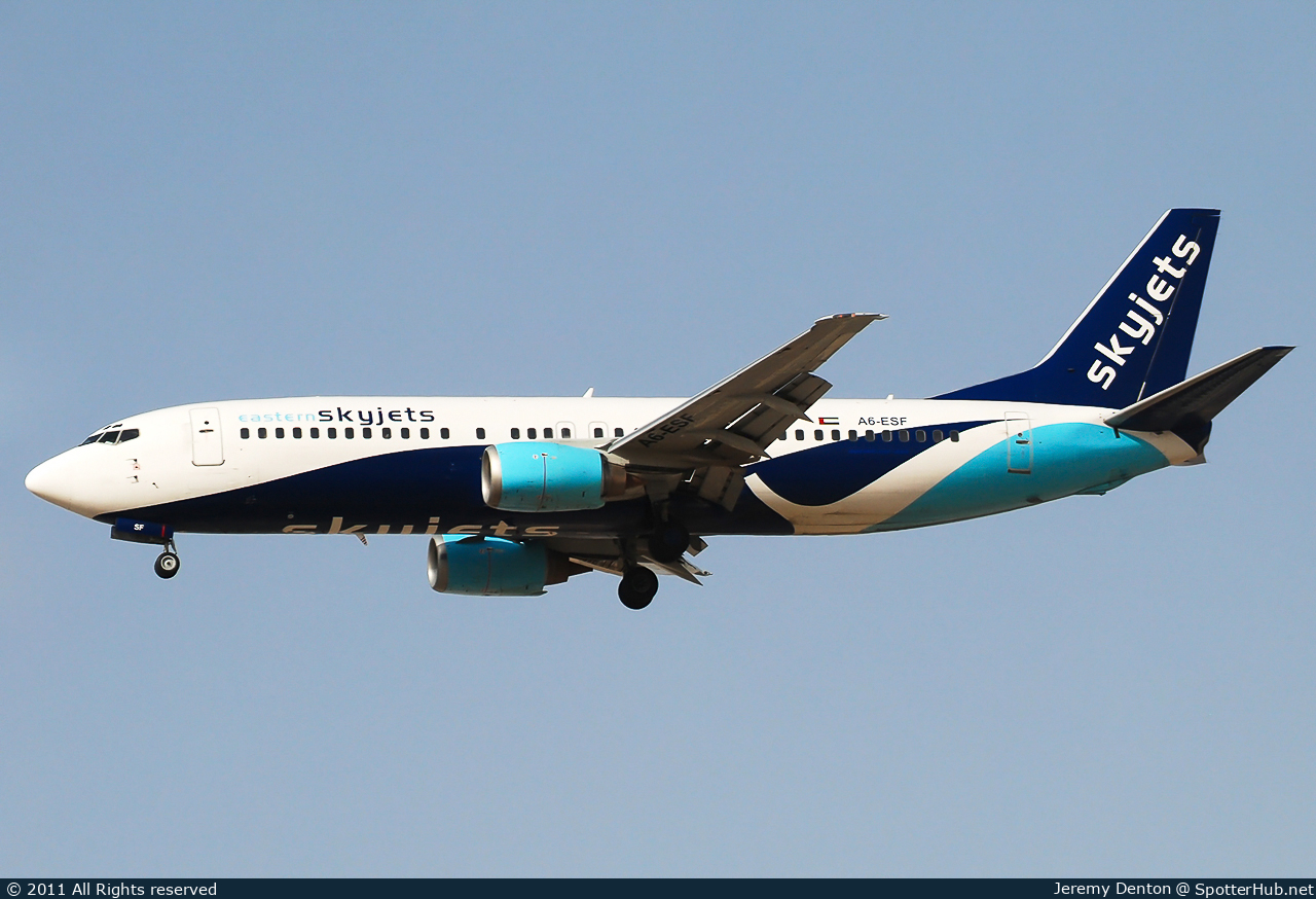 Photo of A6-ESF - Boeing 737-4Y0 operated by Eastern SkyJets