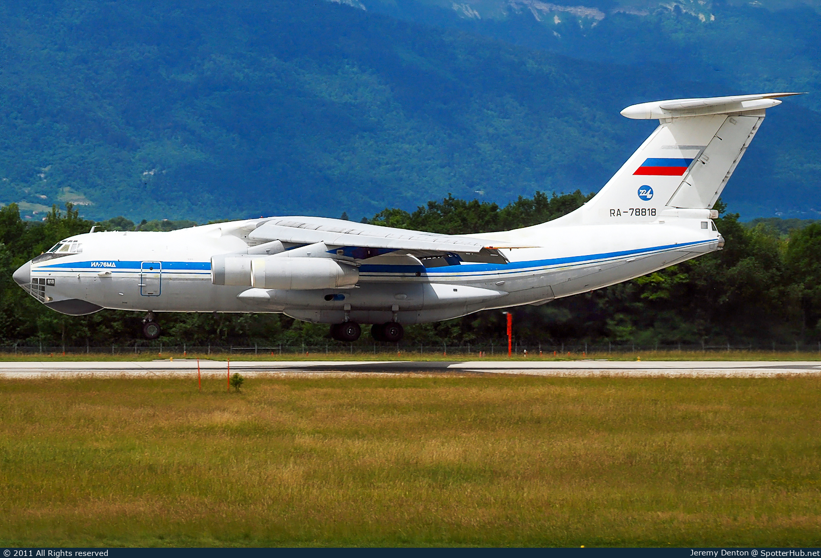 Photo of RA-78818 - Ilyushin Il-76MD operated by Russian Air Force