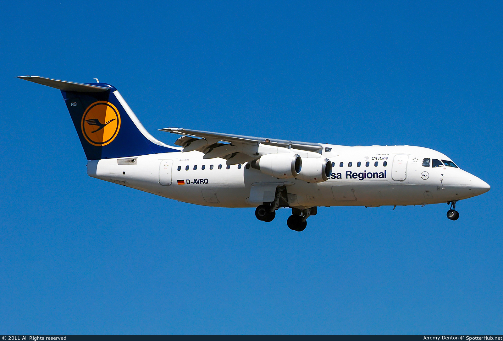 Photo of D-AVRQ - British Aerospace Avro RJ85 operated by Lufthansa CityLine