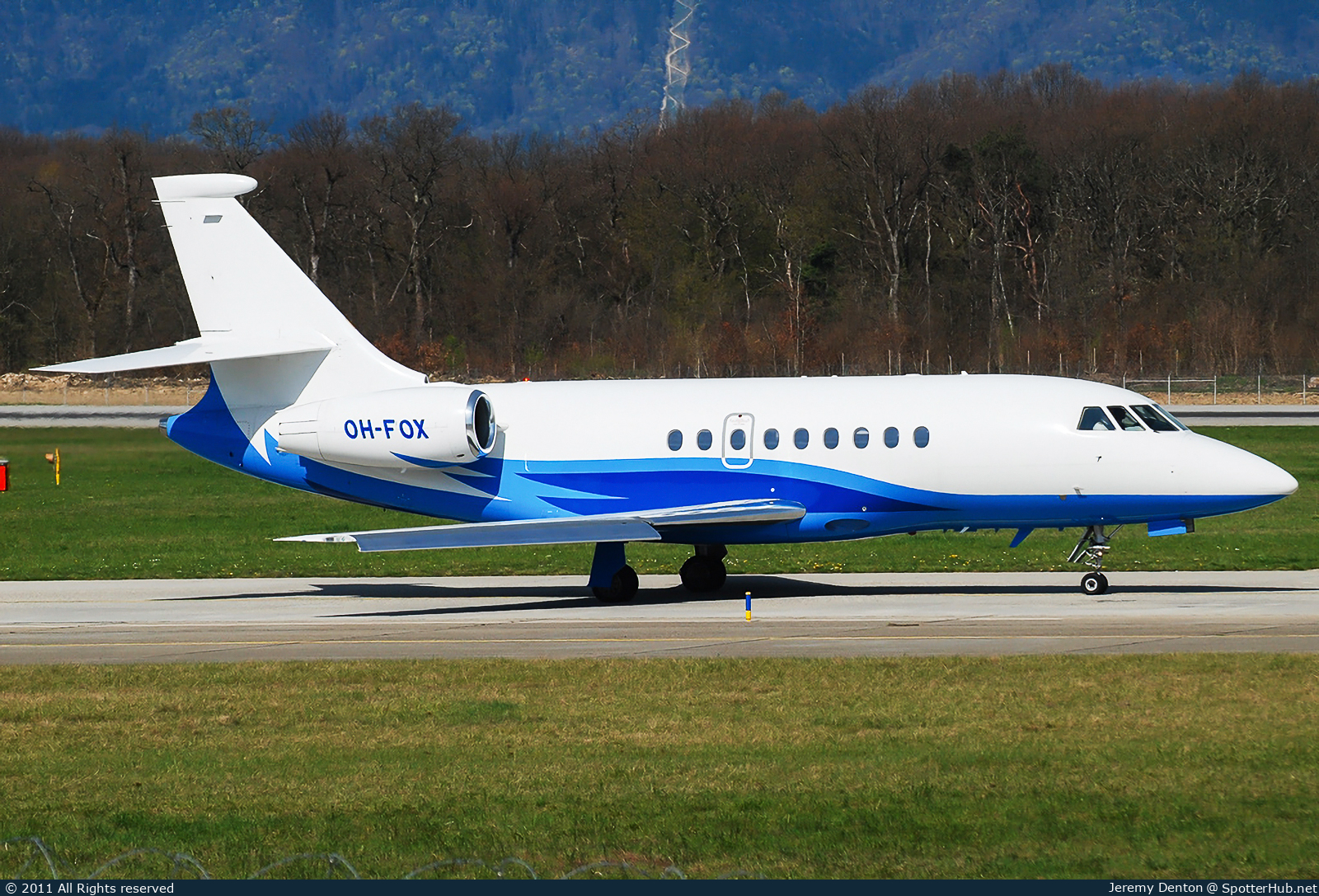 Photo of OH-FOX - Dassault Falcon 2000EX operated by Airfix Aviation