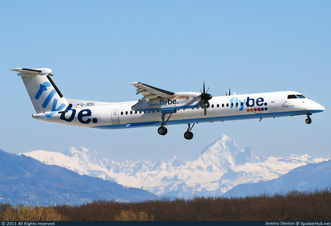 Photo of G-JEDU - Bombardier DHC-8-402 Dash 8 Q400 operated by flybe