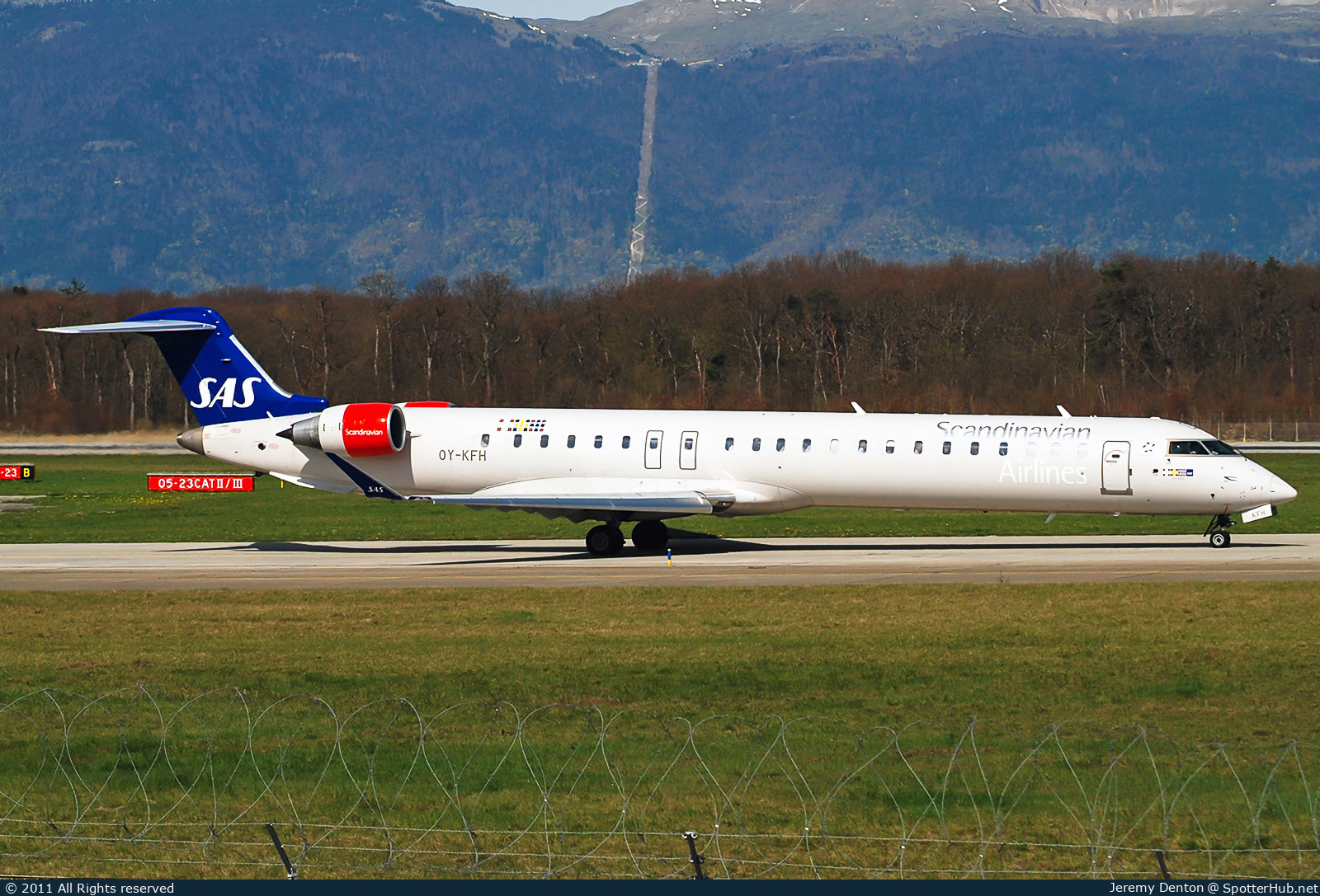 Photo of OY-KFH - Bombardier CRJ-900LR operated by SAS Scandinavian Airlines