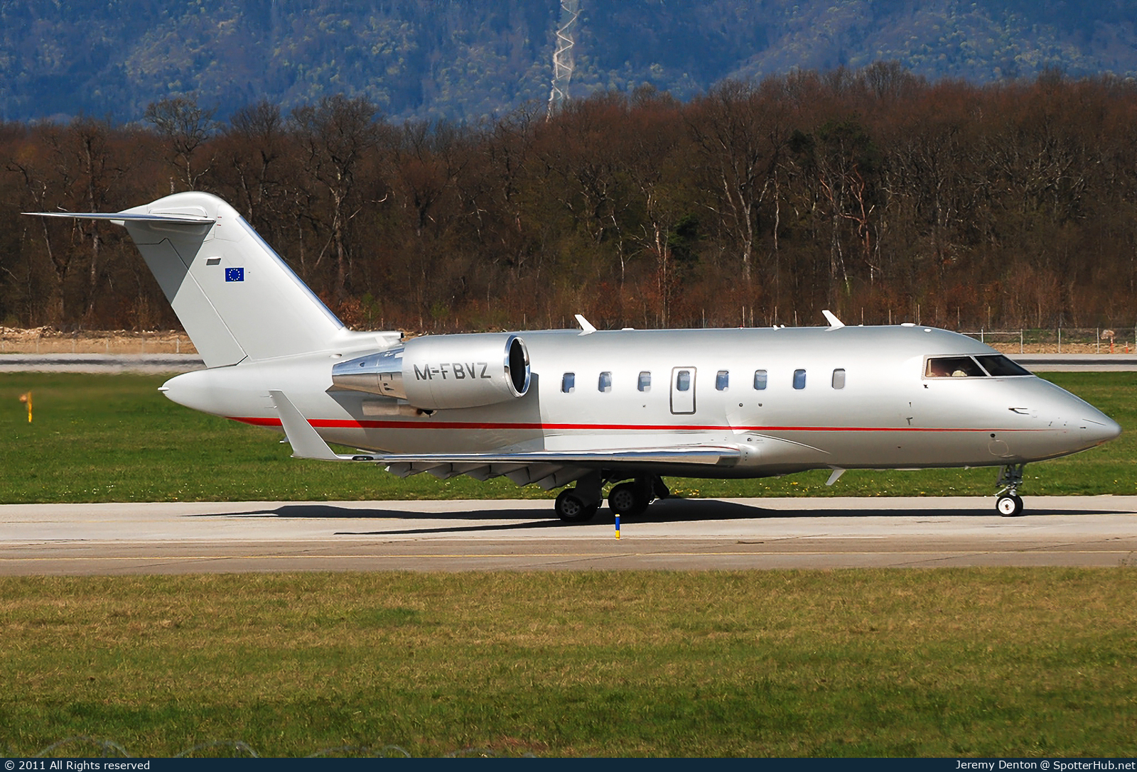 Photo of M-FBVZ - Bombardier Challenger 605 operated by Gama Aviation UK