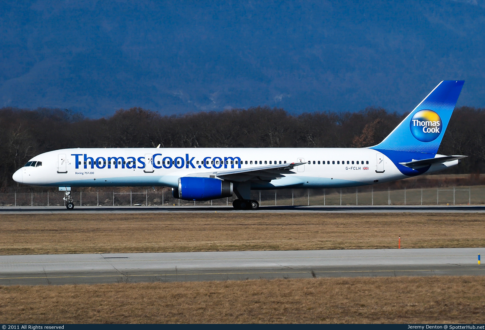 Photo of G-FCLH - Boeing 757-28A operated by Thomas Cook Airlines