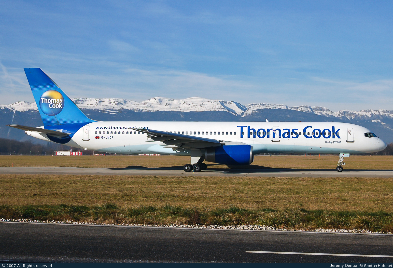 Photo of G-JMCF - Boeing 757-28A operated by Thomas Cook Airlines
