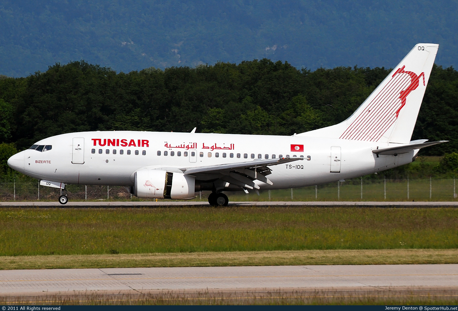 Photo of TS-IOQ - Boeing 737-6H3 operated by Tunisair