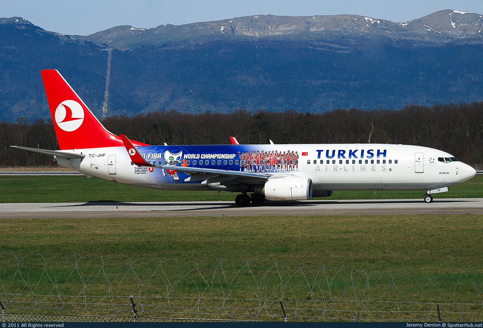 Photo of TC-JHF - Boeing 737-8F2 operated by Turkish Airlines