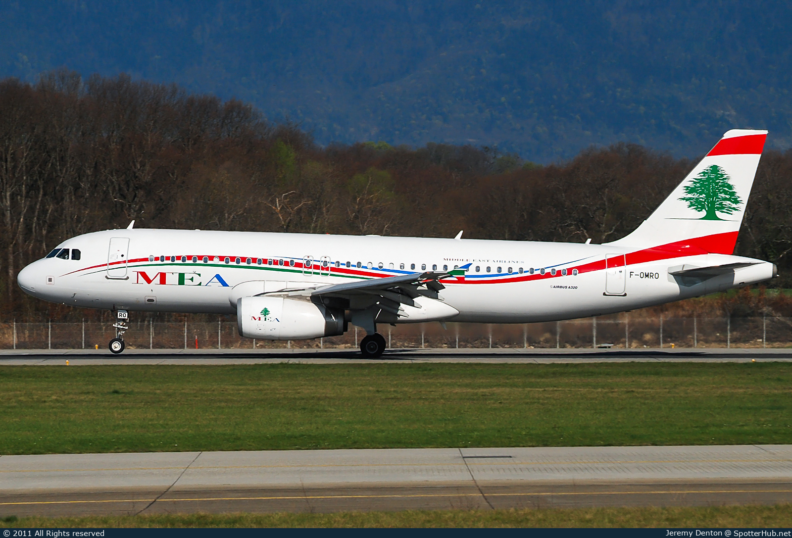 Photo of F-OMRO - Airbus A320-232 operated by MEA Middle East Airlines