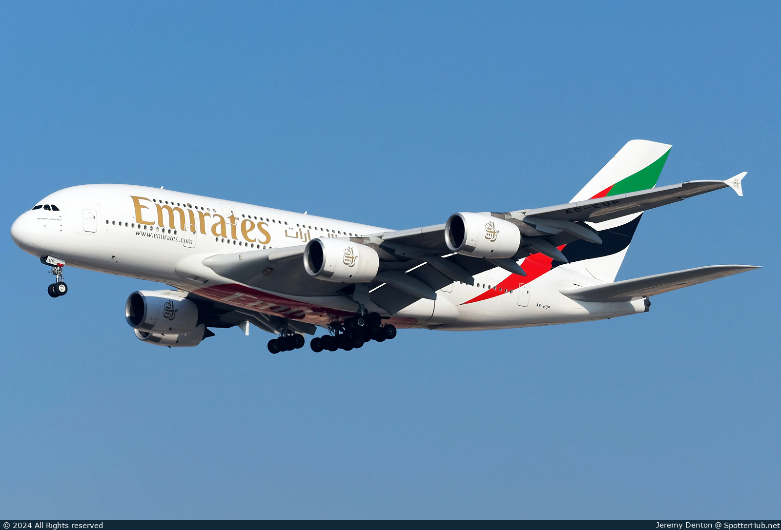 Photo of A6-EUP - Airbus A380-842 operated by Emirates