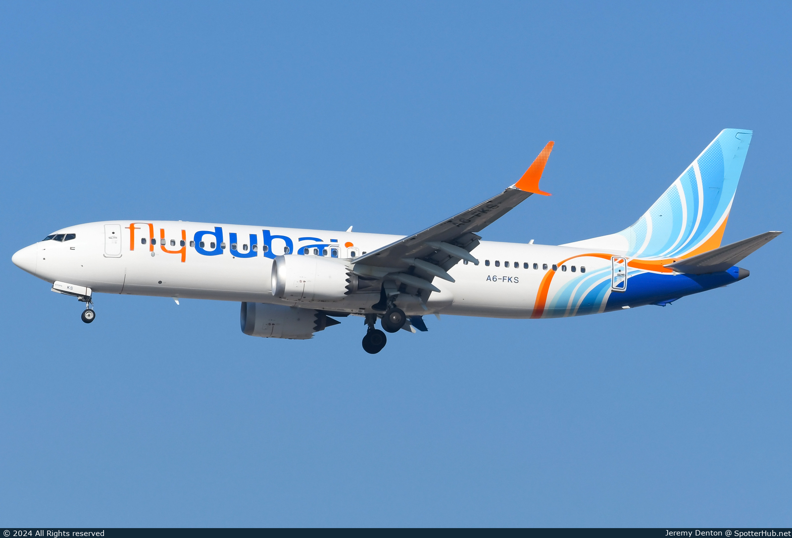Photo of A6-FKS - Boeing 737 MAX 8 operated by flydubai
