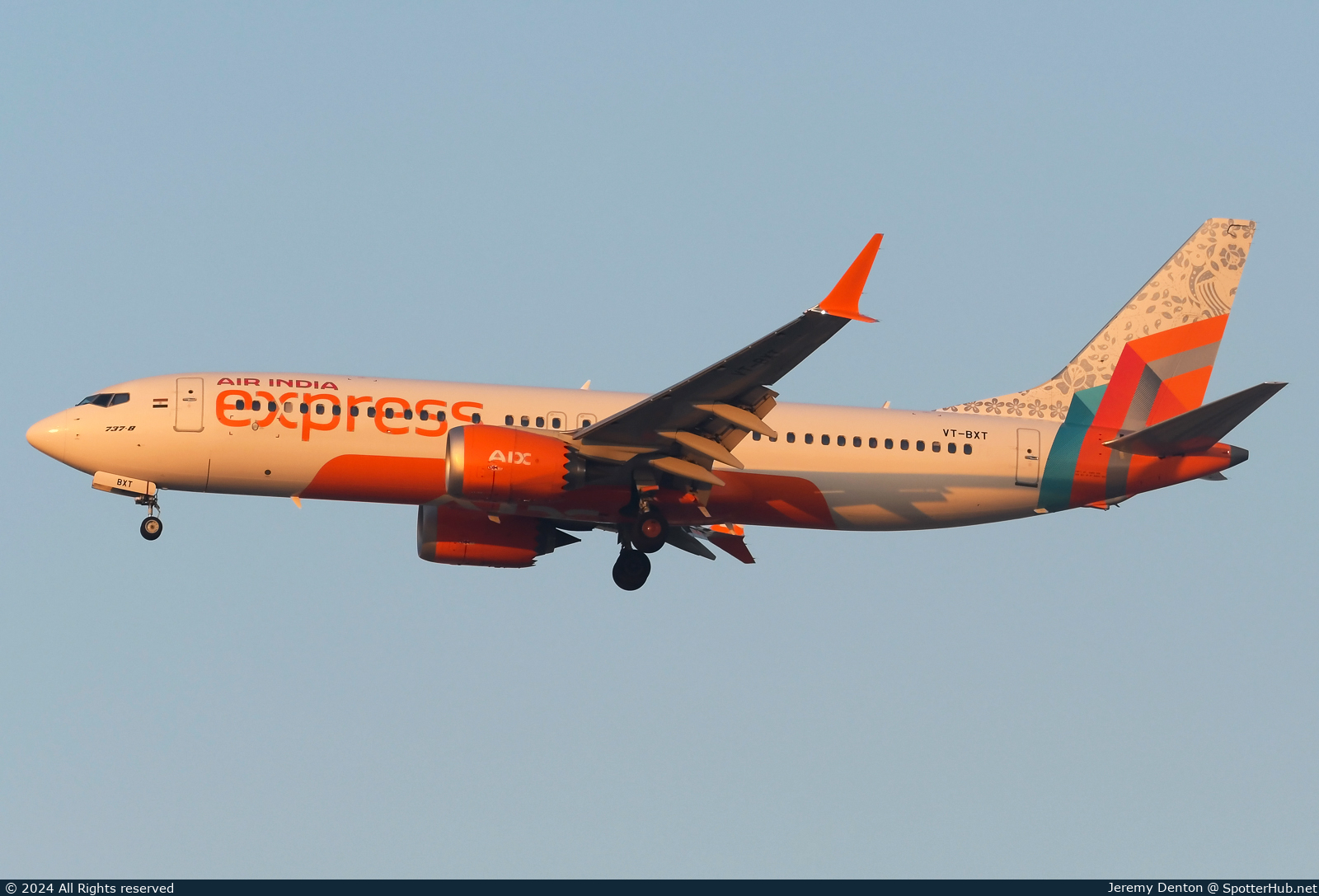 Photo of VT-BXT - Boeing 737 MAX 8 operated by Air India Express