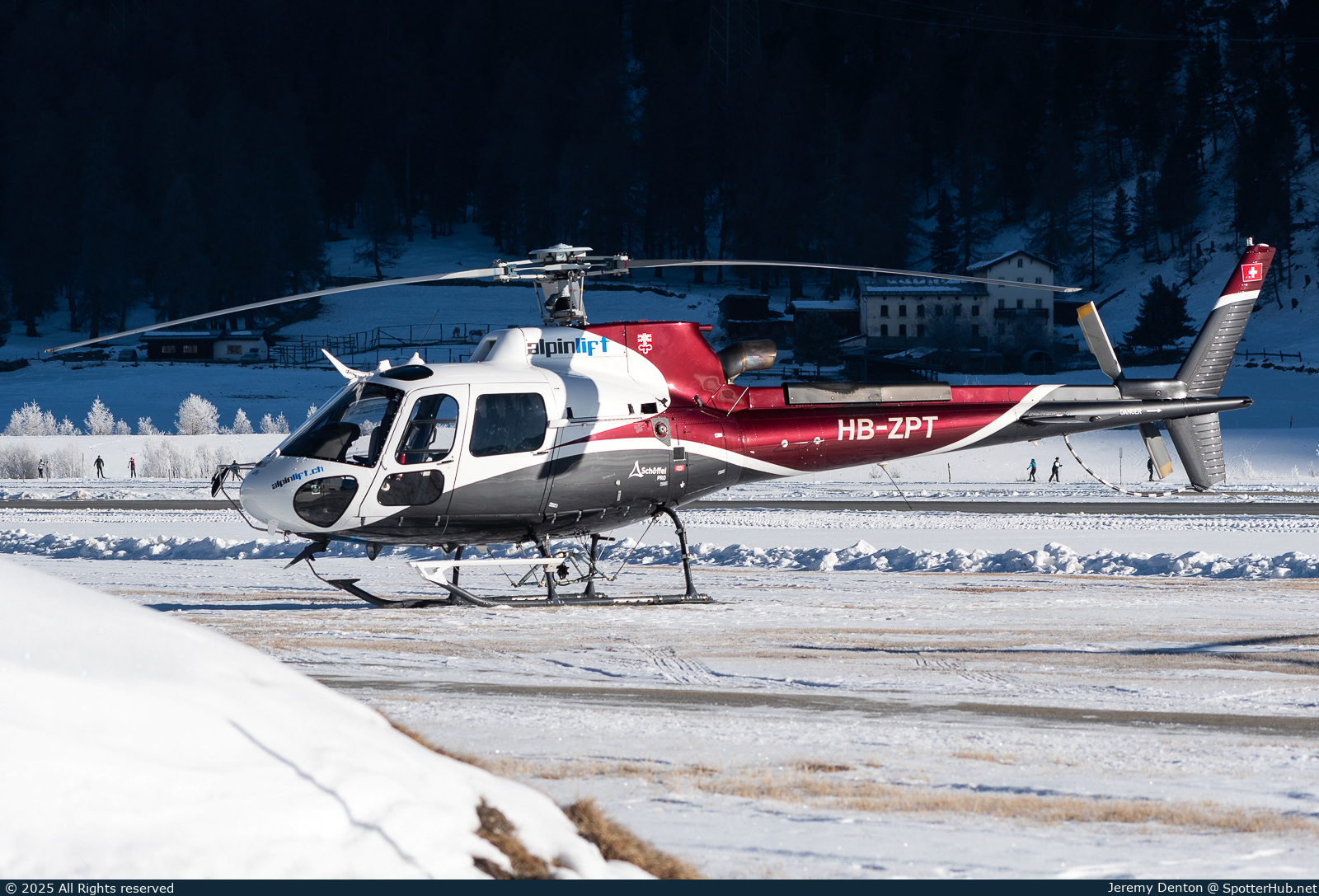 Photo of HB-ZPT - Airbus Helicopters H125 operated by Alpinlift Helikopter