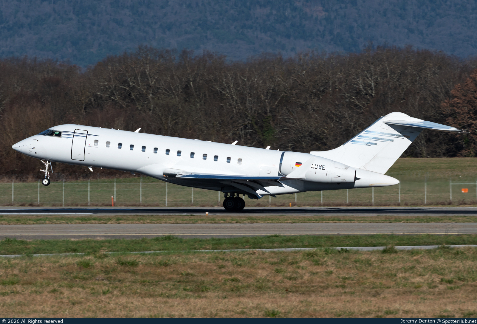 Photo of D-AUWE - Bombardier Global Express operated by FAI Rent-a-Jet